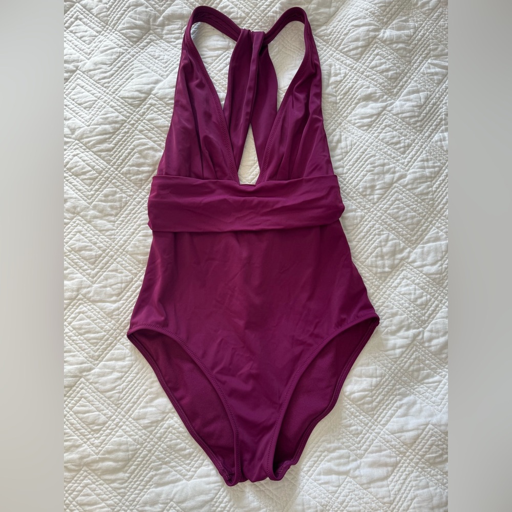 Adore Me Monroe Plum Contour Plunge Halter Swimsuit Medium EUC Euro-Summer